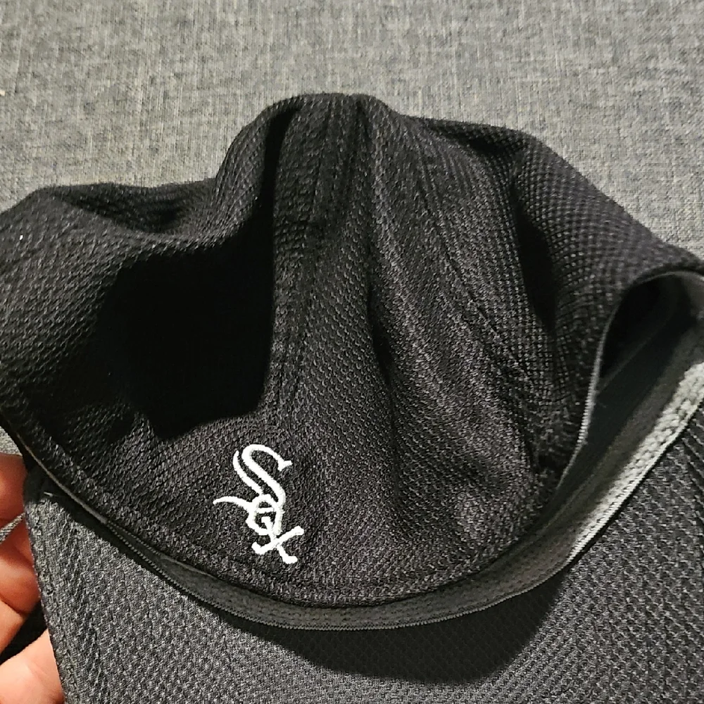 NWT White Soxs Chicago Baseball Cap New Era Youth Small Medium 39thirty Hat